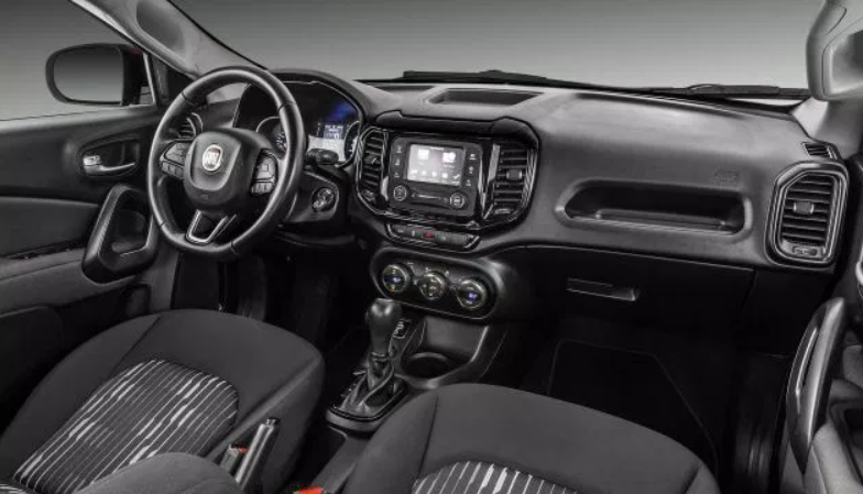 2019 Fiat Toro Interior