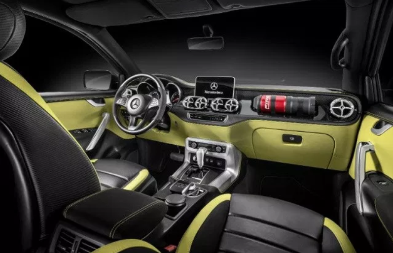 2019 Mercedes-Benz X-Class Interior