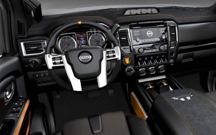 2019 Nissan Titan Interior