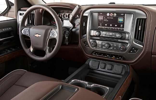 2019 Chevy Cheyenne Interior