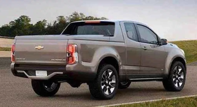 2020 Chevy Avalanche Exterior