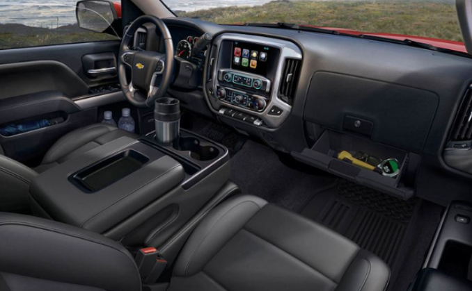 2020 Chevy Silverado HD Interior