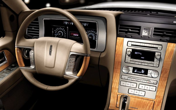 2020 Lincoln Mark LT Interior