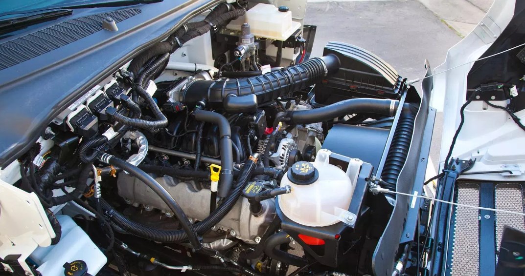 2020 Ford F-650 Supertruck Engine