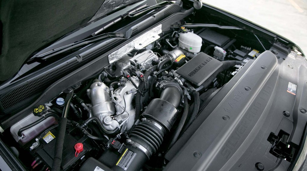 2021 Chevrolet Silverado 3500 HD Engine