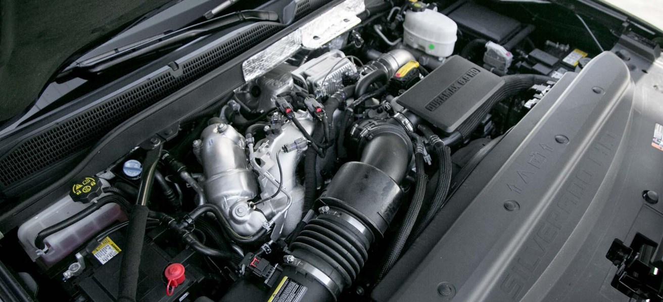 2020 Chevrolet Silverado 2500 HD Engine