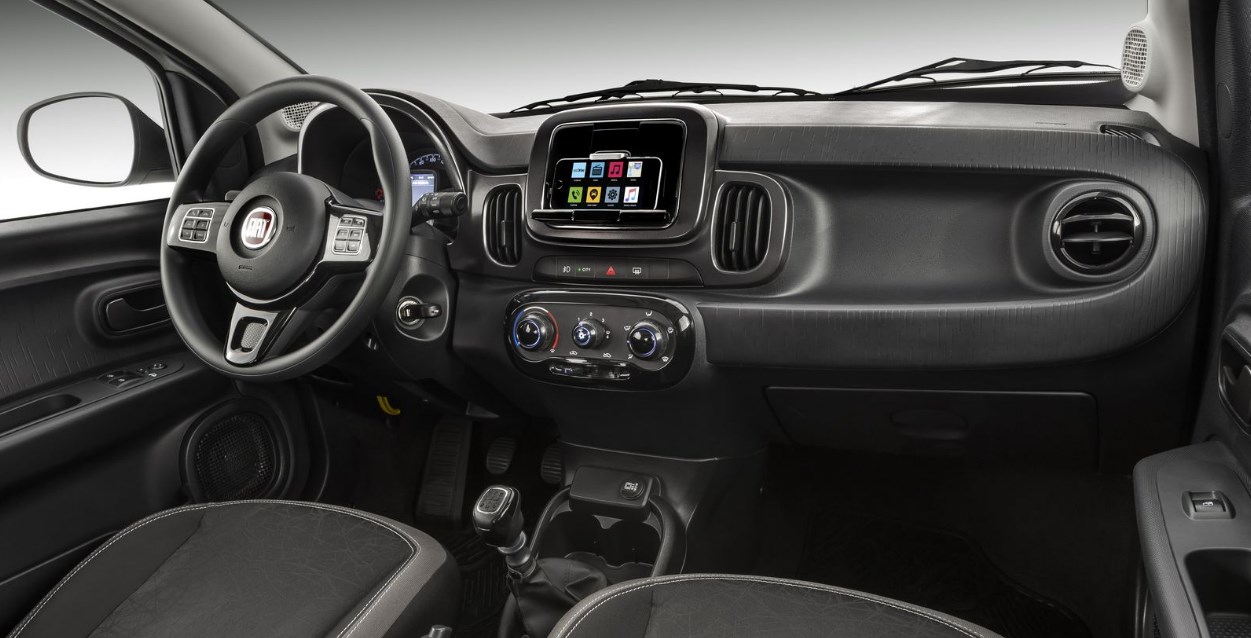 2020 Fiat Toro Interior