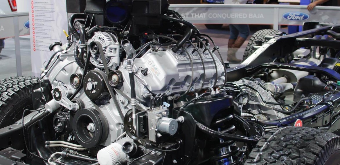 2021 Ford F-550 Engine