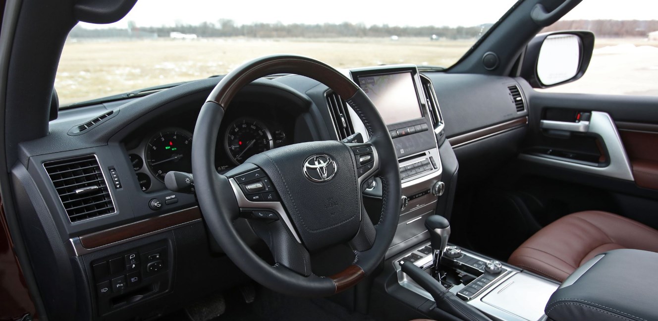 2021 Toyota Land Cruiser Interior