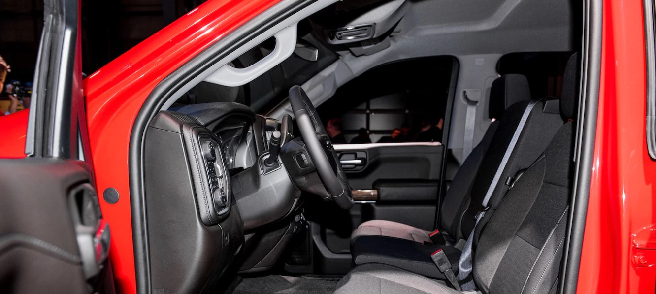 2021 Chevy Silverado HD Interior