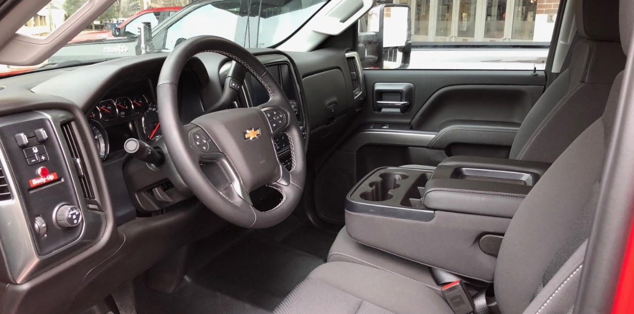 2020 Chevy Silverado 5500 Interior