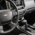 2023 Chevrolet Colorado S10 Interior