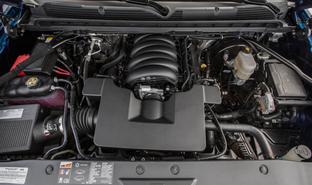 2023 Chevrolet Silverado 3500 HD Engine