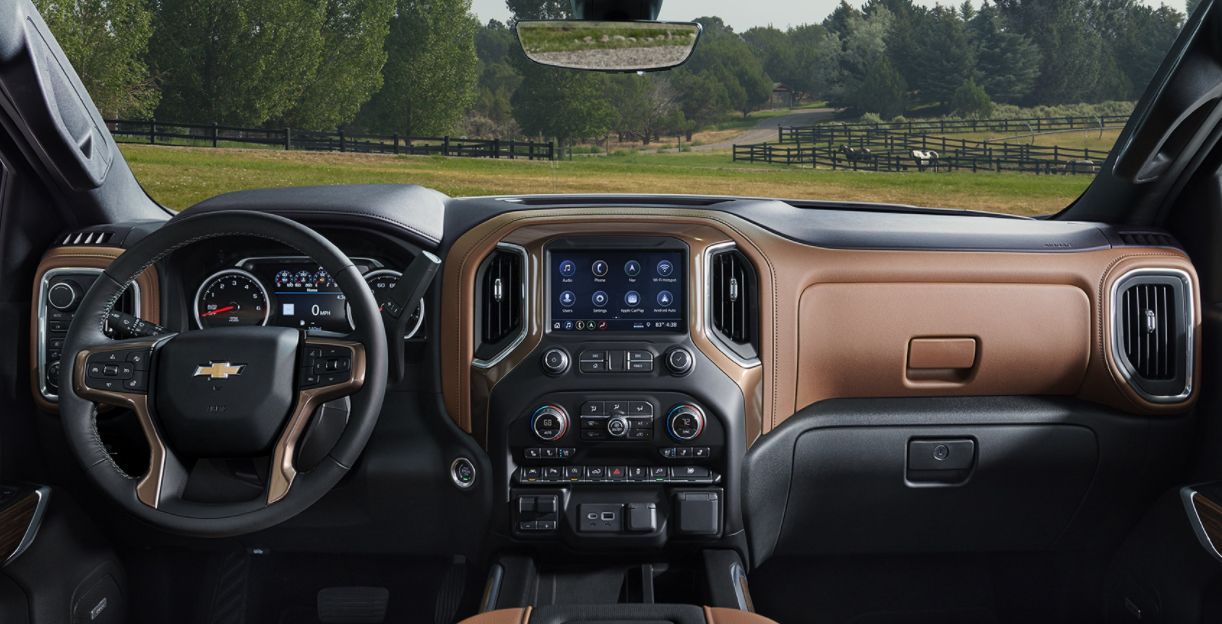 2023 Chevrolet Silverado Interior