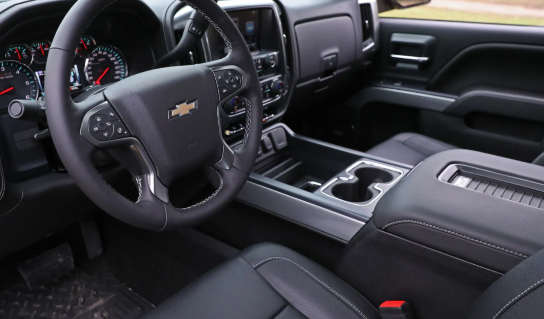 2022 Chevrolet Silverado 1500 Interior.