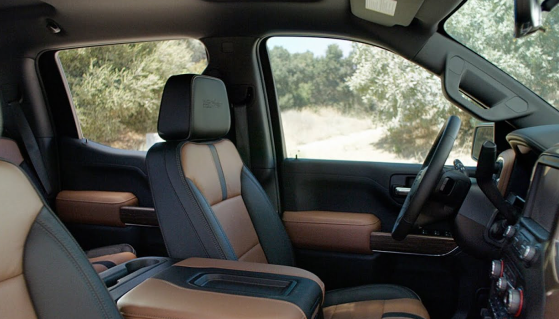 2022 Chevy Silverado Interior