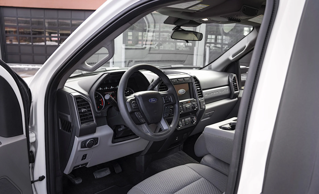 2022 Ford F-650 Interior