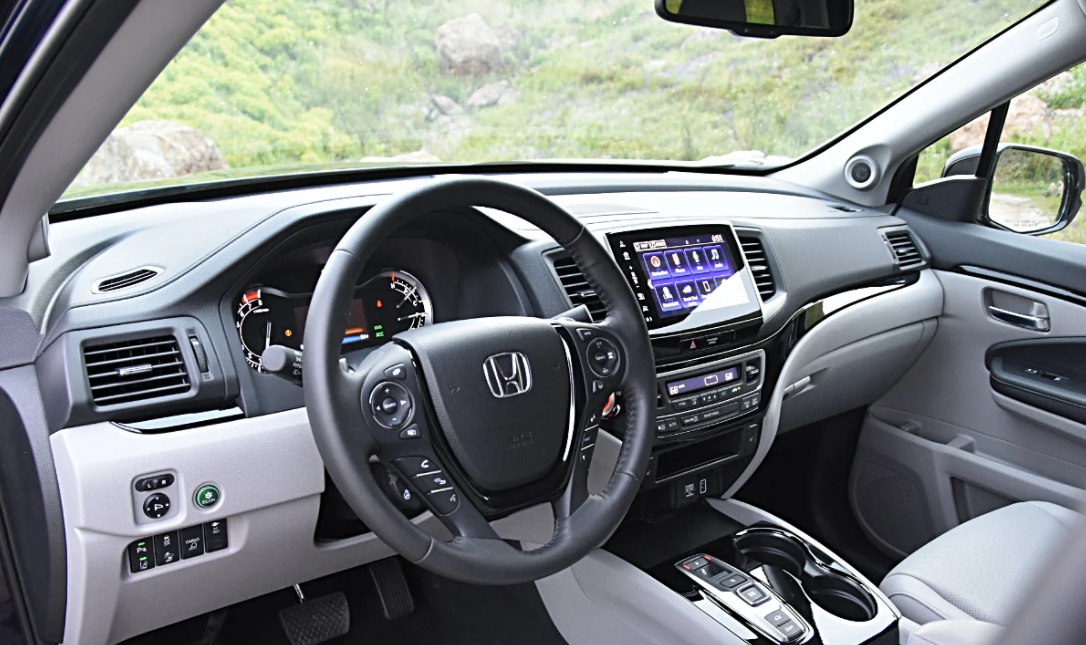 2022 Honda Ridgeline Black Edition Interior