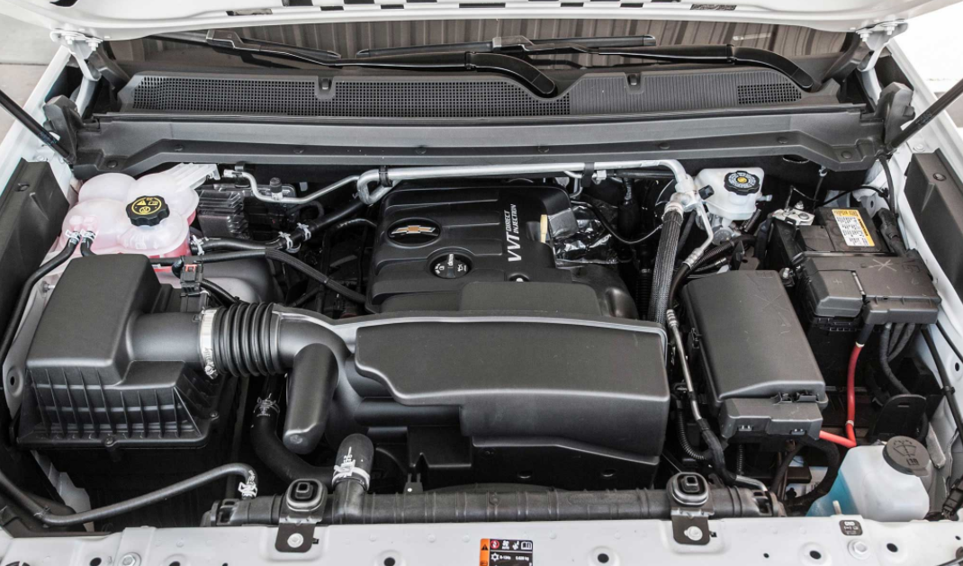 2023 Chevy Colorado ZR2 Engine