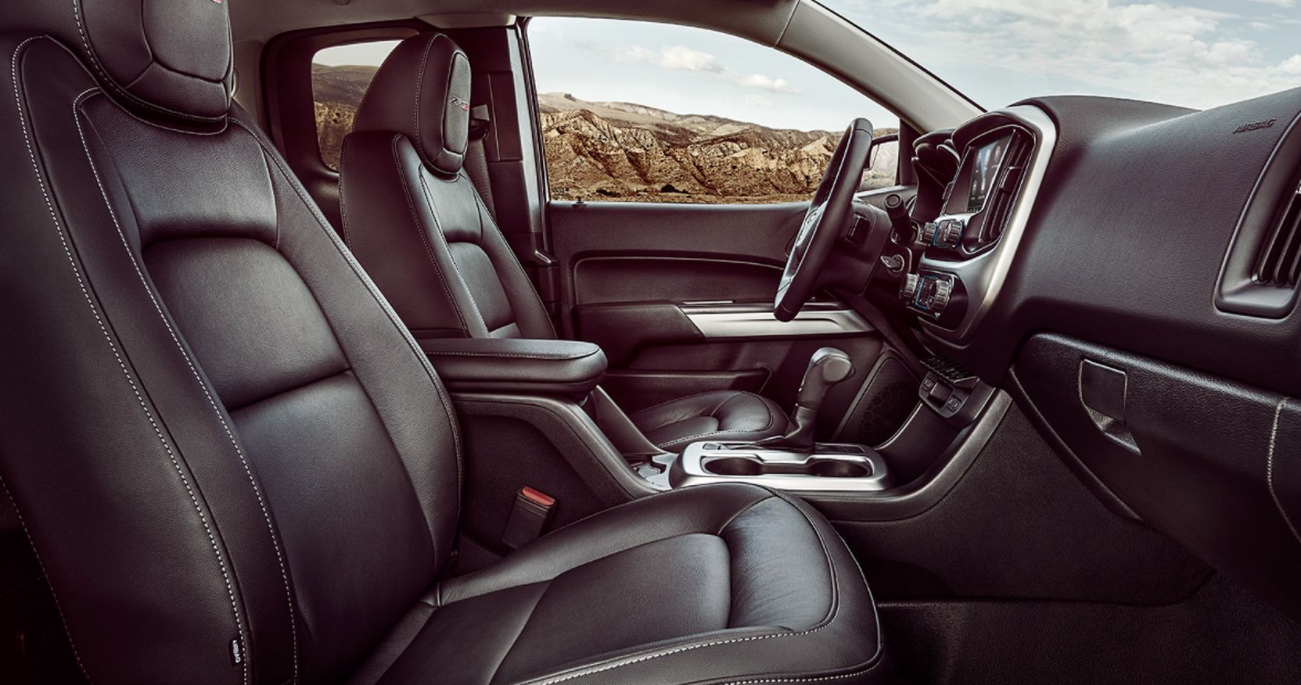 2022 Chevrolet Colorado ZR2 Bison Interior