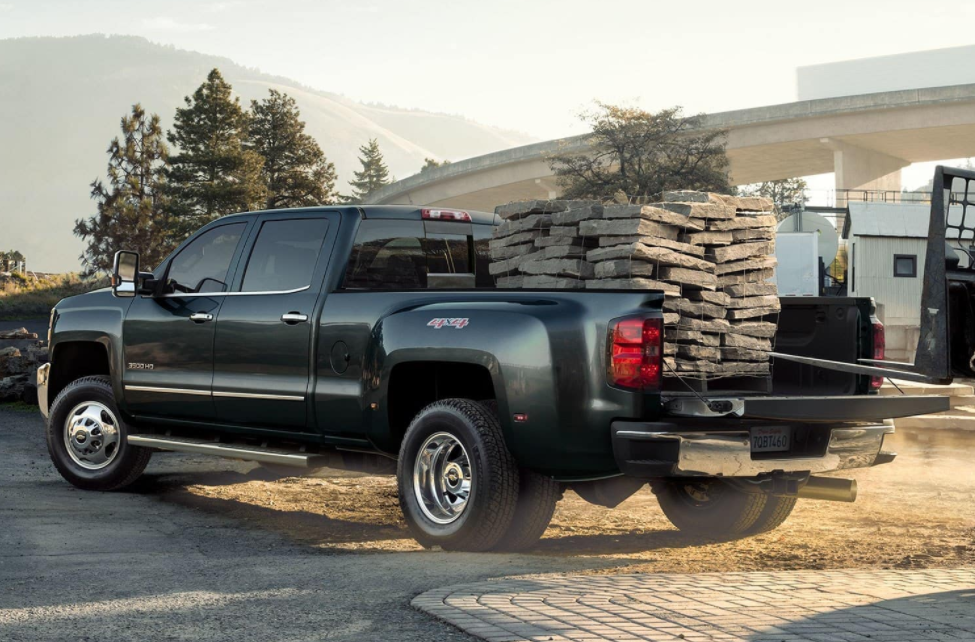 2022 Chevrolet Silverado 3500 HD Engine