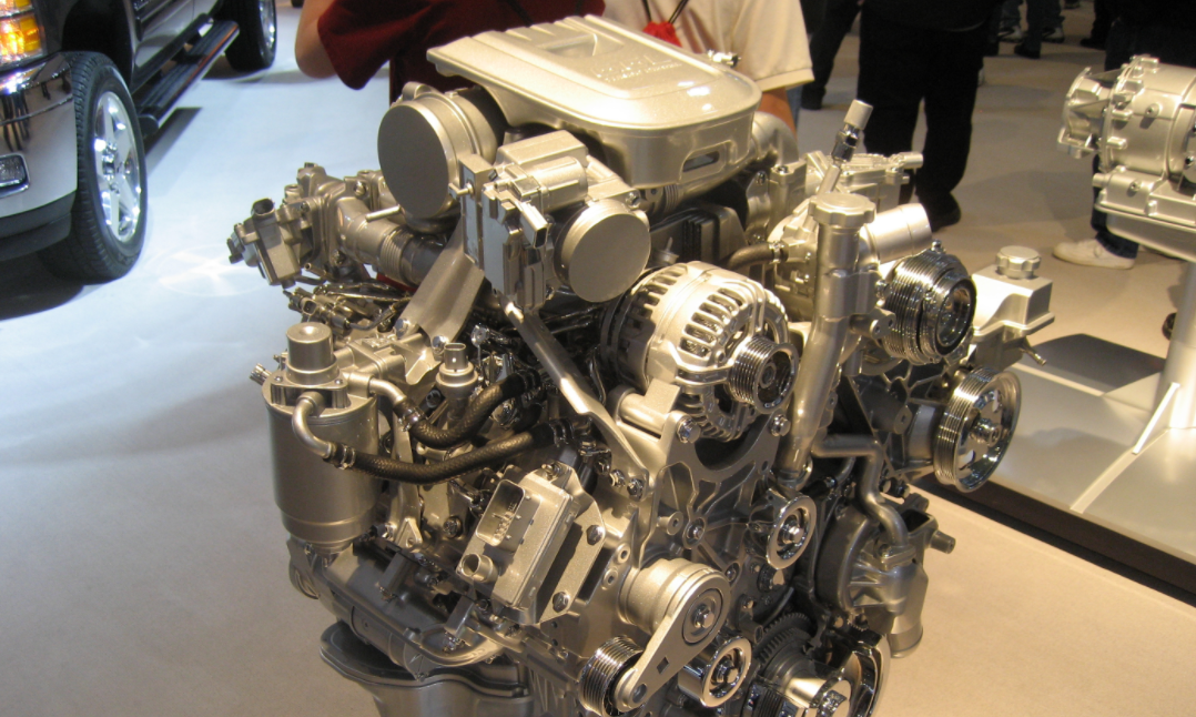 2022 Chevy Kodiak Engine