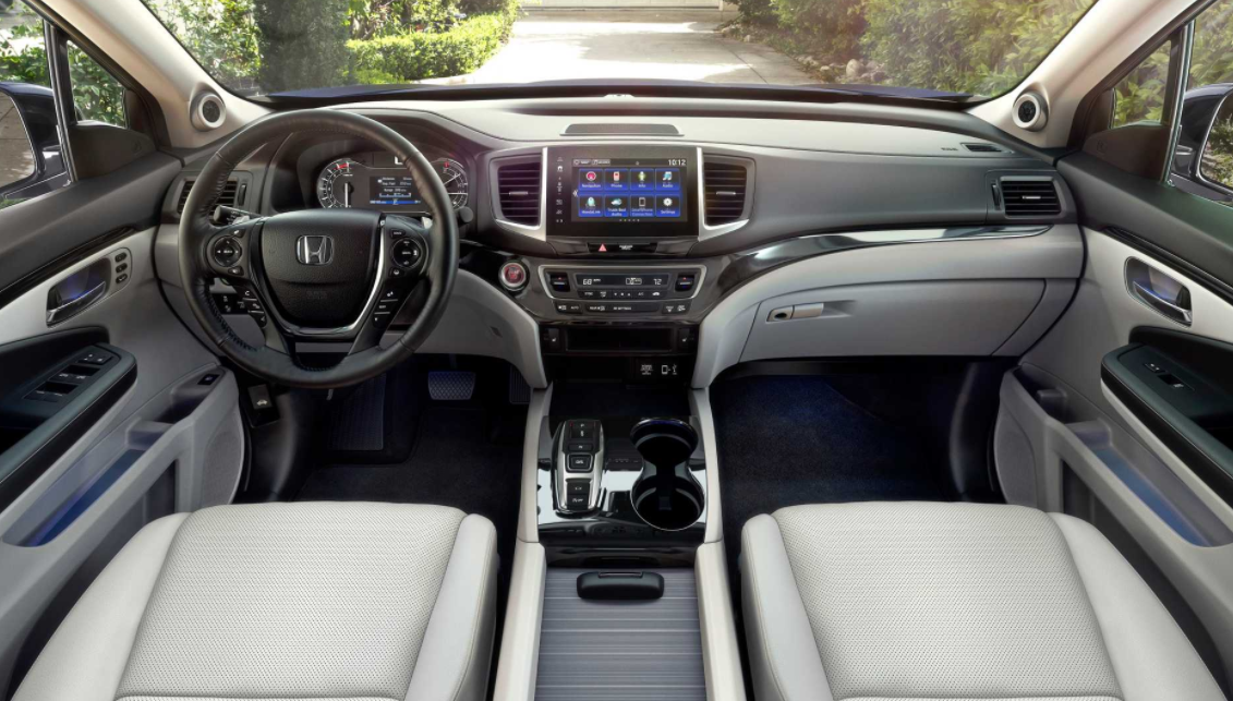 2022 Honda Ridgeline Hybrid Interior