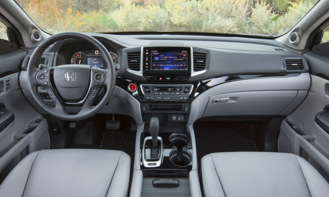 2022 Honda Ridgeline Interior