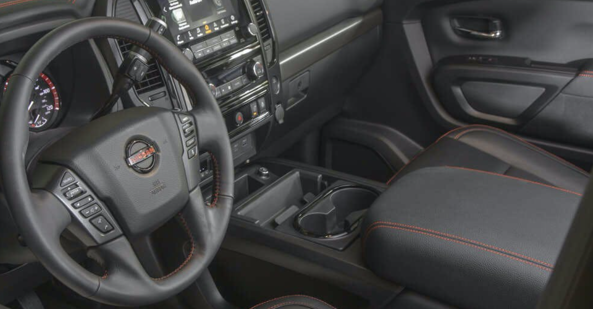 2022 Nissan Titan Pro 4X Interior