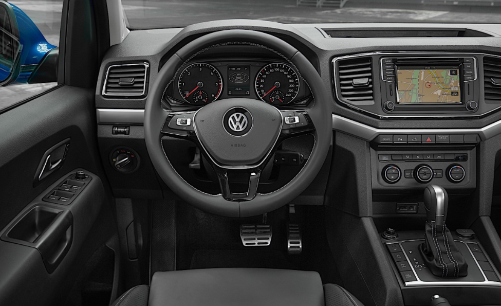 2022 Volkswagen Amarok Interior