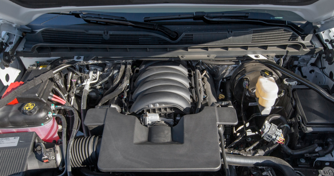 2022 Chevrolet Silverado 1500 Engine