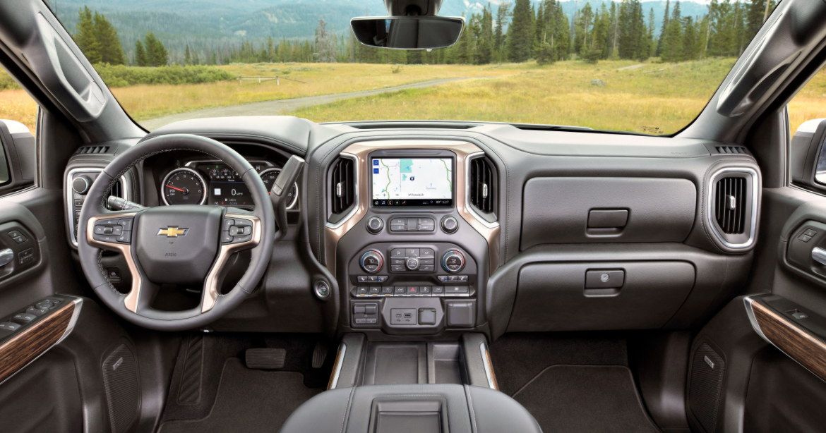 2022 Chevrolet Silverado Interior