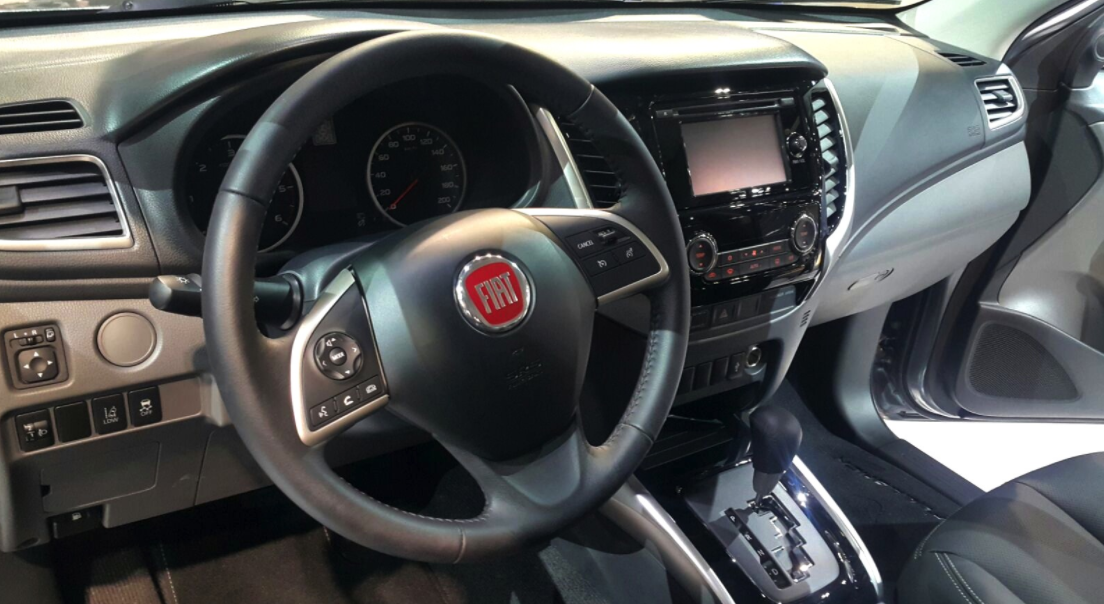 2022 Fiat Fullback Interior