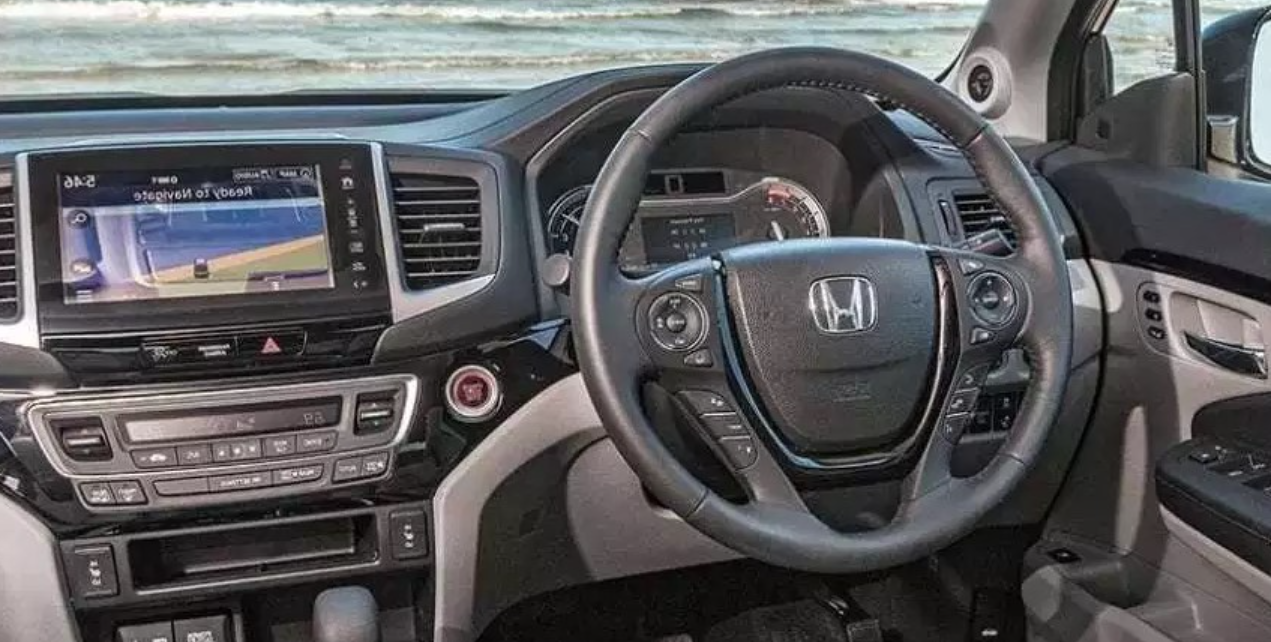 2023 Honda Ridgeline Interior