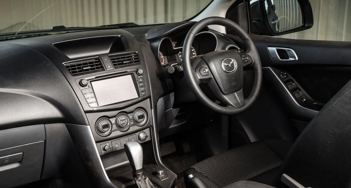 2023 Mazda BT-50 Interior