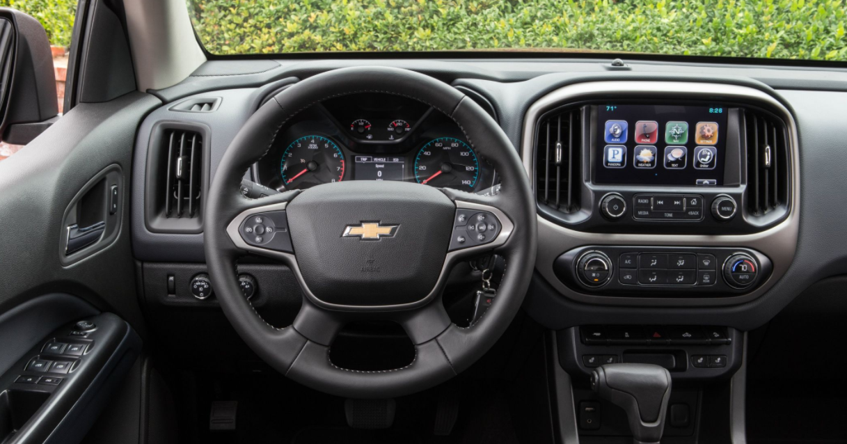 2023 Chevrolet Colorado Interior