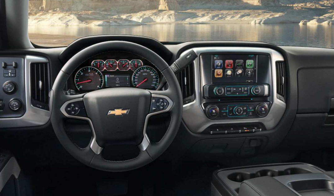 2023 Chevy Silverado Interior