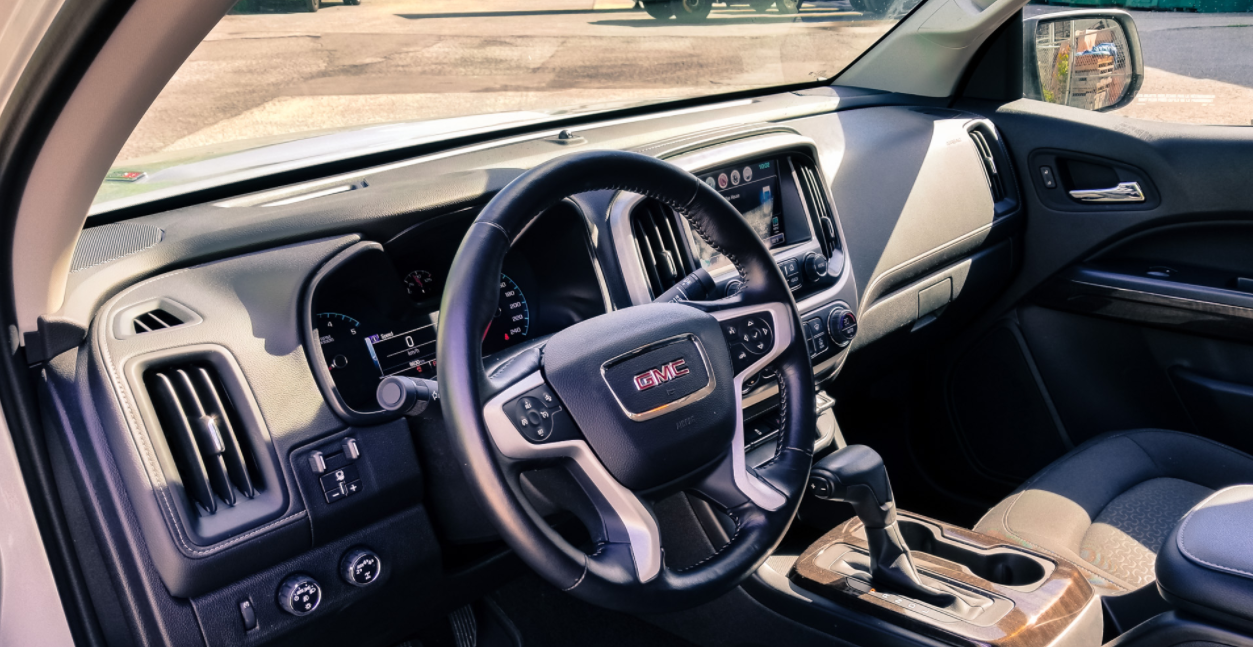 2023 GMC Canyon AT4X Interior