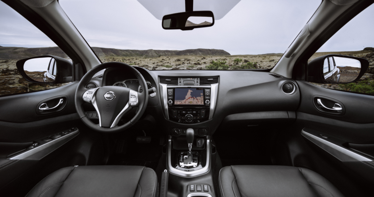 2023 Nissan Navara Interior