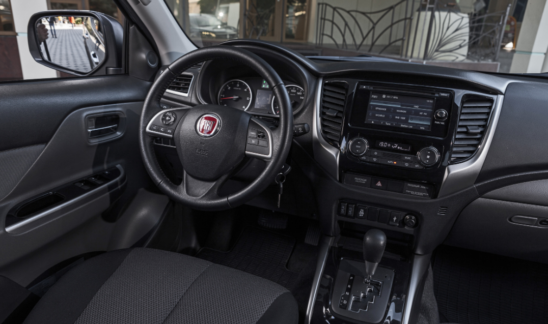 2023 Fiat Fullback Interior