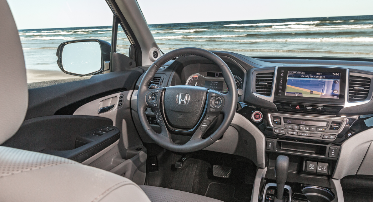 2023 Honda Ridgeline Hybrid Interior