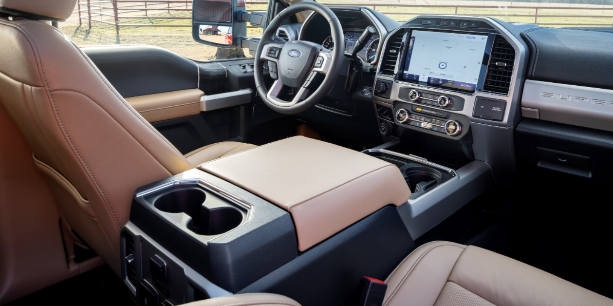 2023 Ford F-350 Super Duty Interior