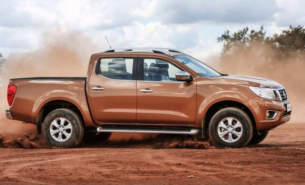 2023 Nissan Frontier Exterior