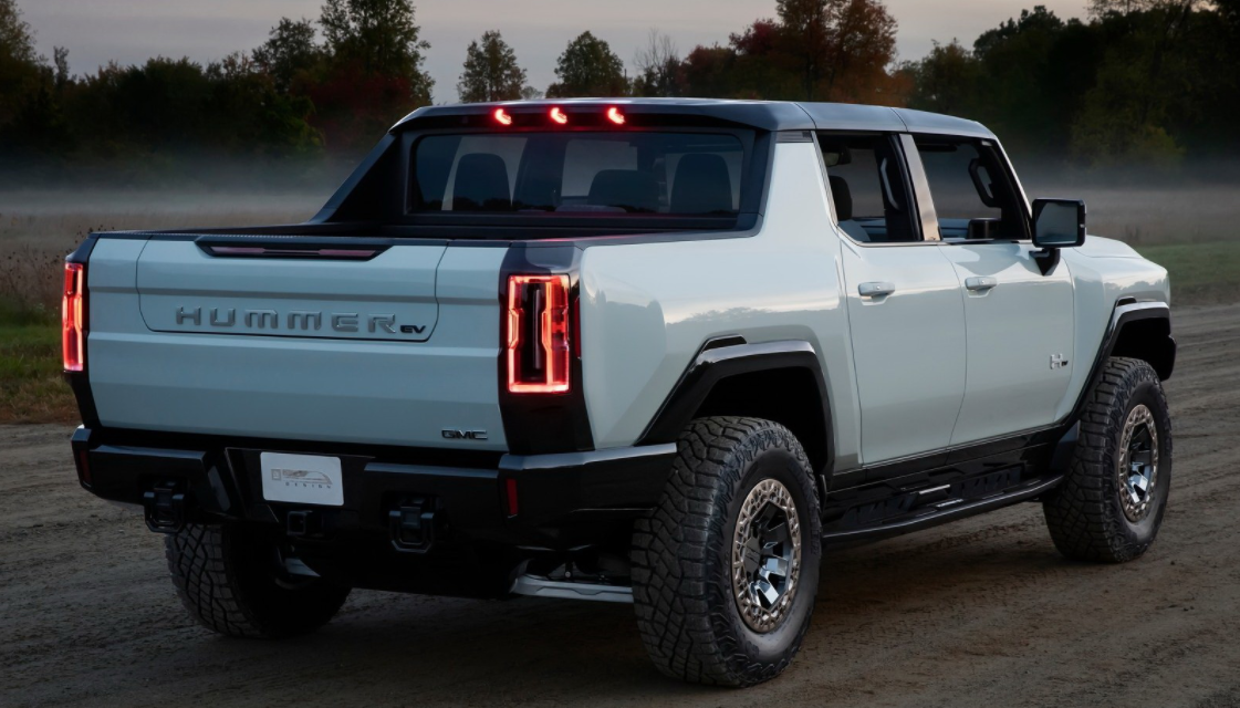 2023 GMC Hummer EV Engine