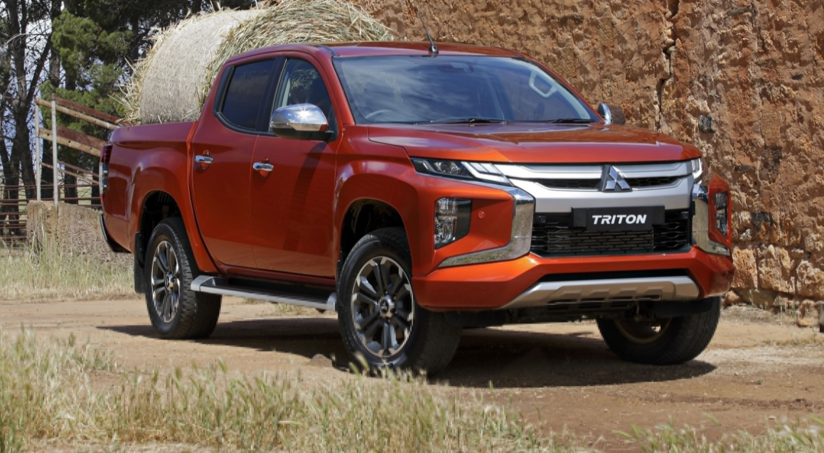 2023 Mitsubishi Triton Exterior