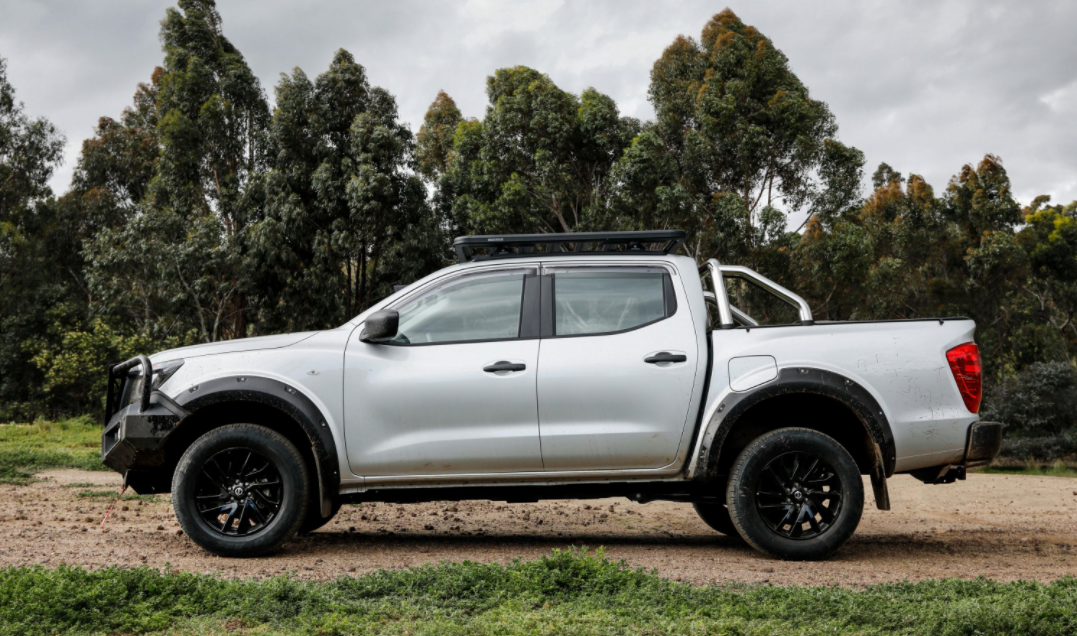 2023 Nissan Navara Exterior