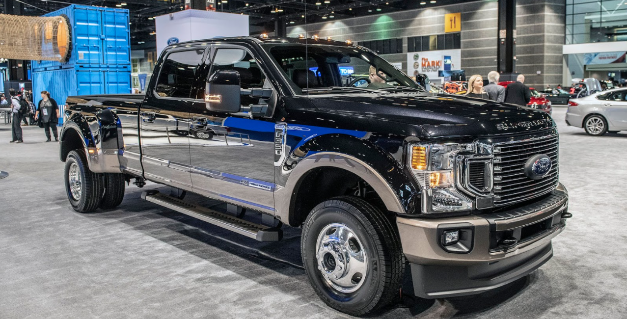 2023 Ford F-450 Exterior