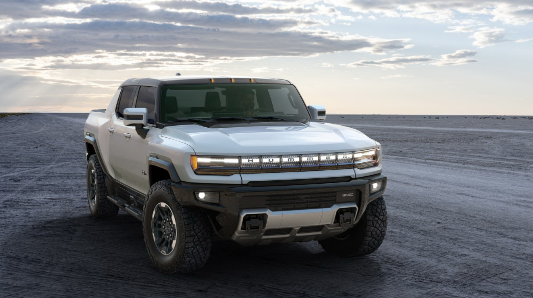 2023 GMC Hummer EV Exterior