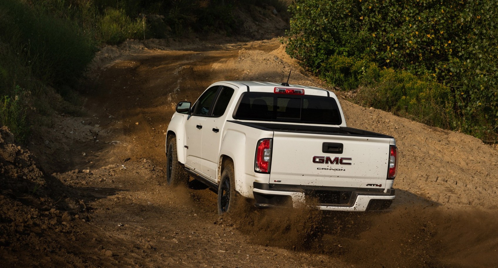 2024 GMC Canyon AT4 Engine